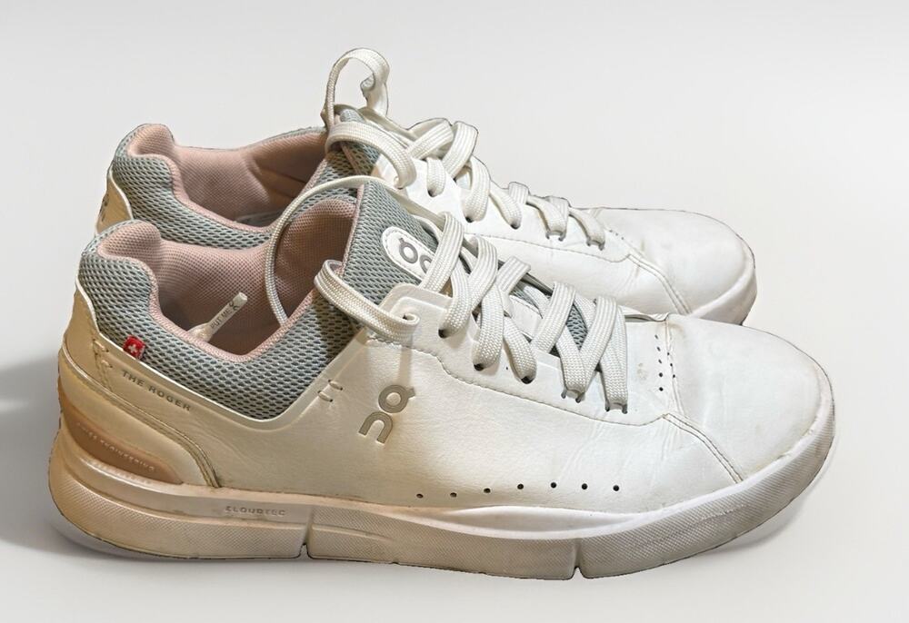 ON Cloud The Roger Advantage Sneakers Women's Sz 8.5 White Rose